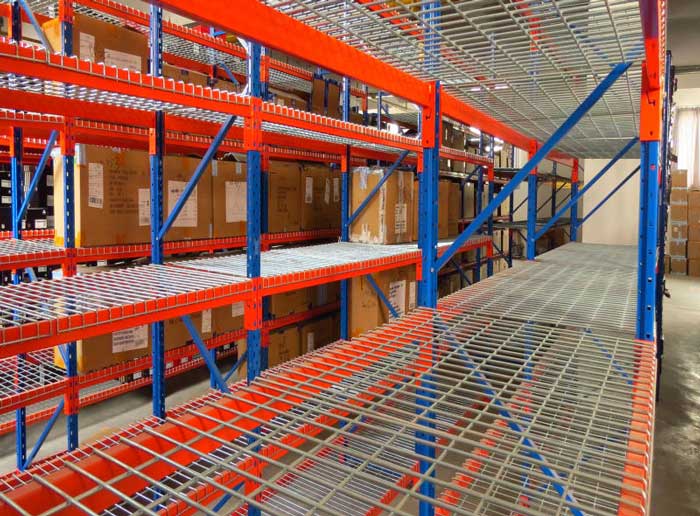 The functions of wire decking for pallet racks